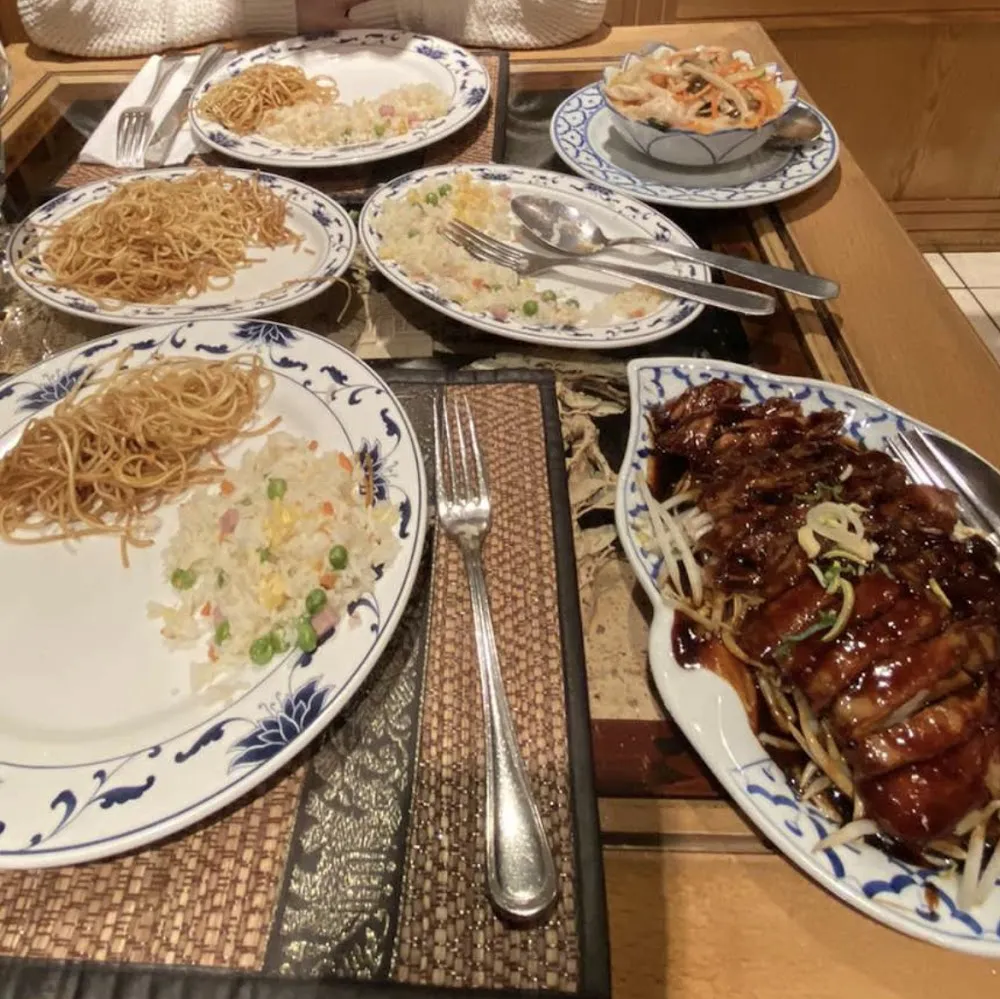 Riz Cantonnais Et Nouilles Sautées